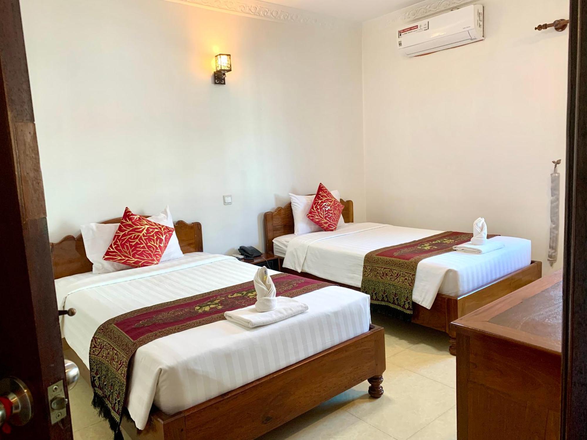 The One By Nika Hotel Siem Reap Exterior foto