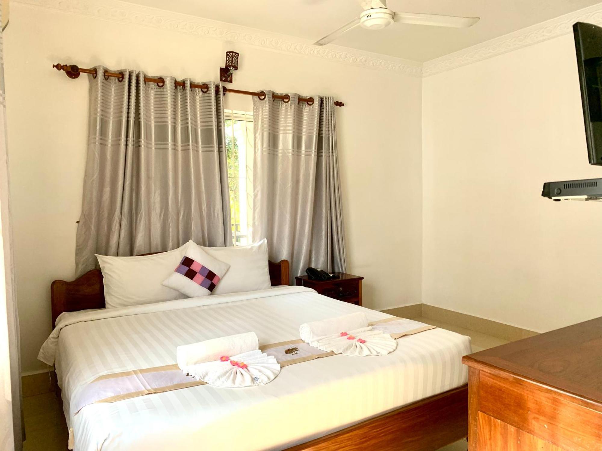 The One By Nika Hotel Siem Reap Exterior foto